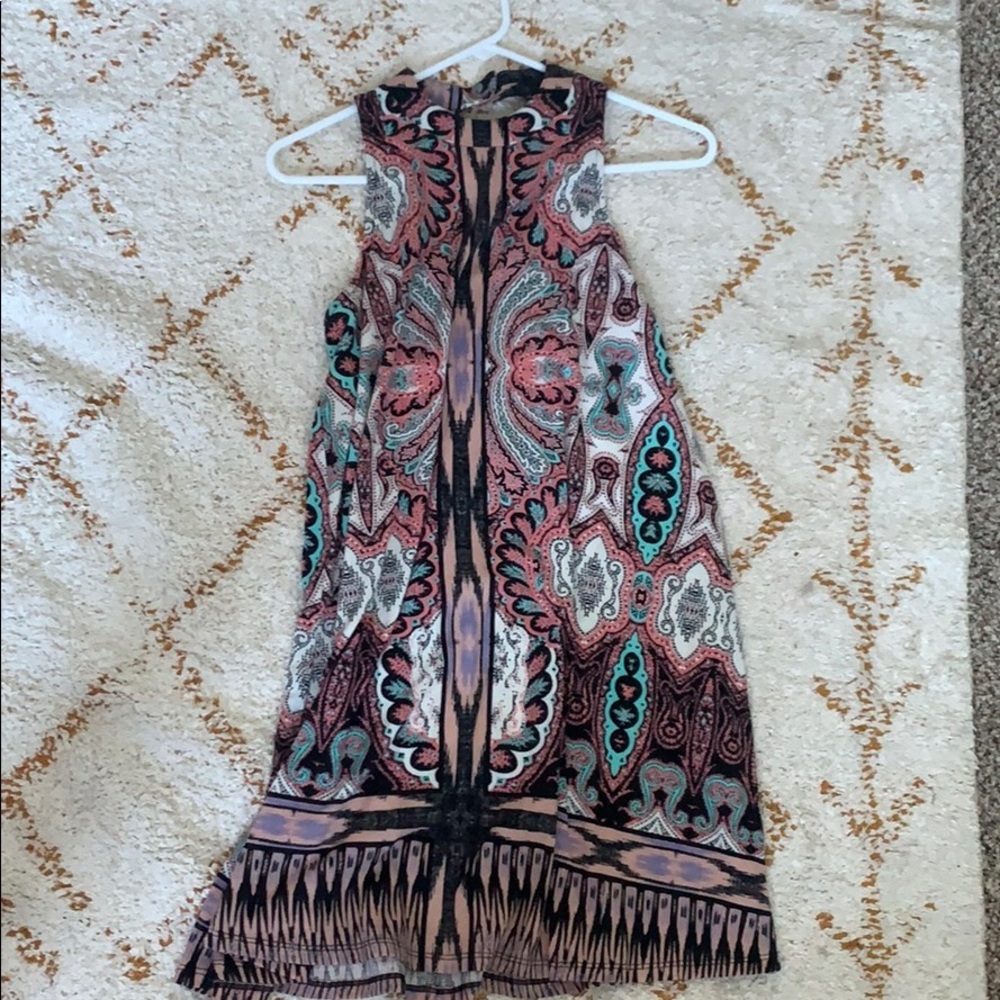 Sleeveless summer dress